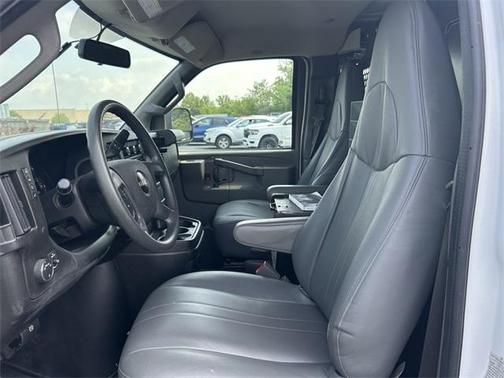2019 GMC Savana 2500 Work Van
