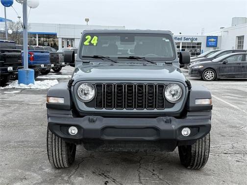 2024 Jeep Wrangler Sport