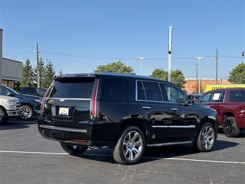 2015 Cadillac Escalade Luxury