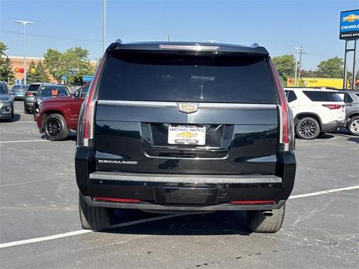 2015 Cadillac Escalade Luxury