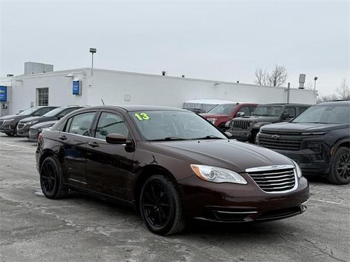 2013 Chrysler 200 Touring