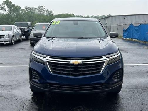 2022 Chevrolet Equinox LS