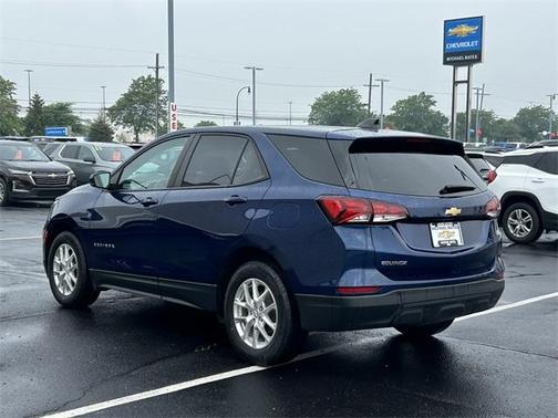 2022 Chevrolet Equinox LS