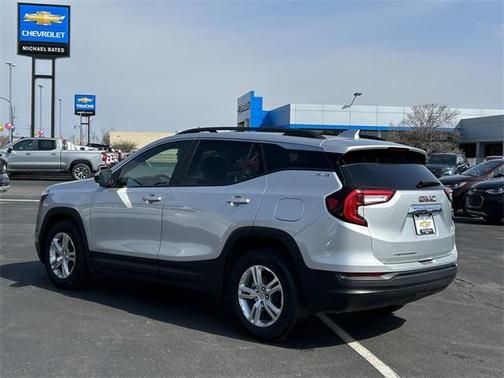 2022 GMC Terrain SLE