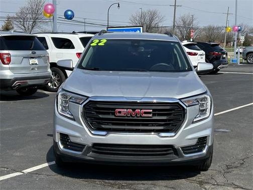 2022 GMC Terrain SLE