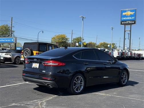 2020 Ford Fusion SEL