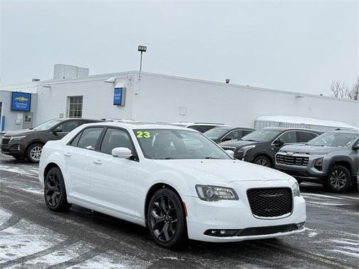 2023 Chrysler 300 S