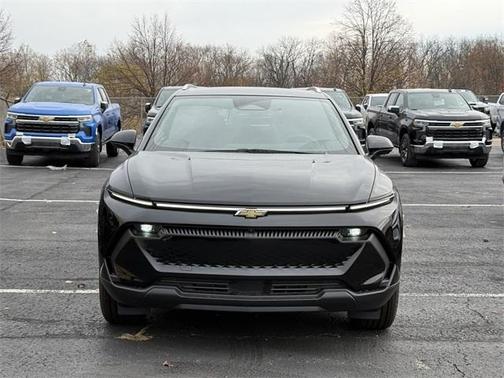 2026 Chevrolet Equinox EV LT 2