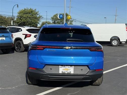 2026 Chevrolet Equinox EV LT 2
