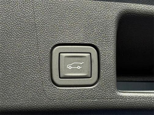 2026 Chevrolet Equinox EV LT 2