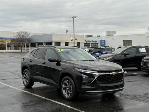 2024 Chevrolet Trax LT