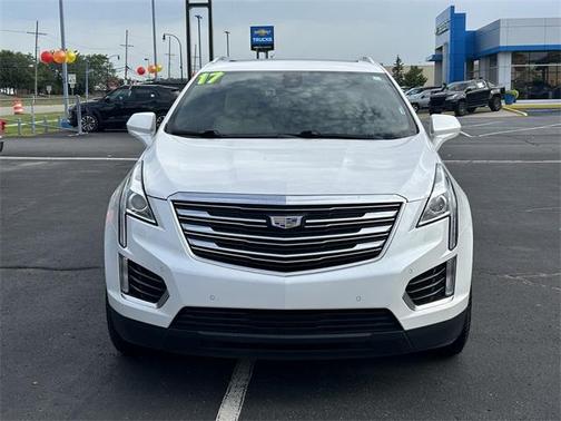 2017 Cadillac XT5 Luxury