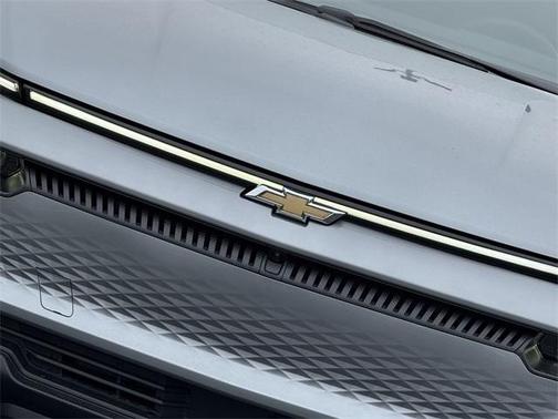 2026 Chevrolet Equinox EV LT 2