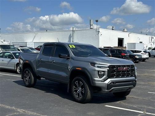 2023 GMC Canyon AT4