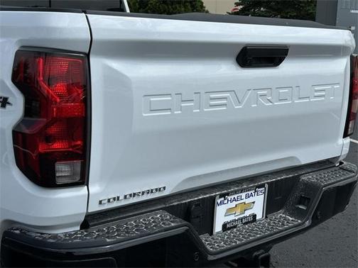 2025 Chevrolet Colorado WT