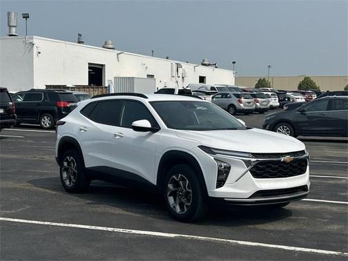 2024 Chevrolet Trax LT