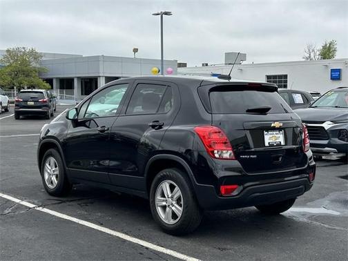 2022 Chevrolet Trax LS