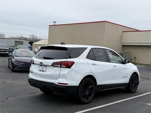 2023 Chevrolet Equinox LS