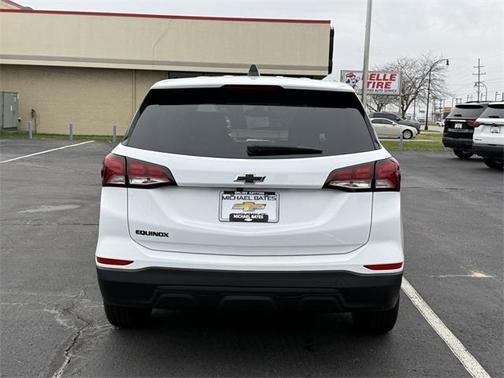 2023 Chevrolet Equinox LS