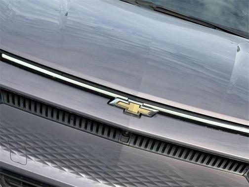 2026 Chevrolet Equinox EV LT 2