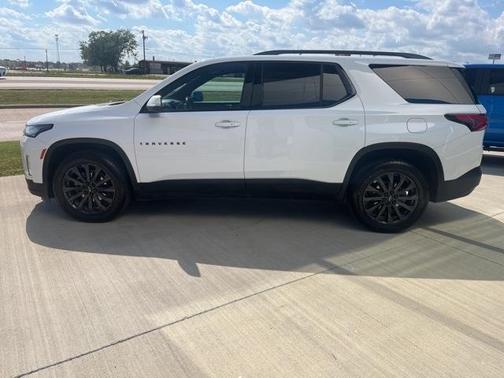 2022 Chevrolet Traverse RS