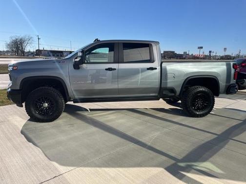 2026 Chevrolet Silverado 2500 ZR2