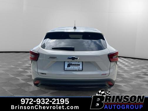 White Sand 2026 Chevrolet Trax 1RS