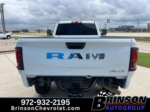 Bright White Clearcoat 2022 RAM 2500 Tradesman