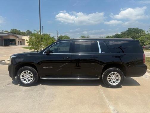 2019 GMC Yukon XL SLT