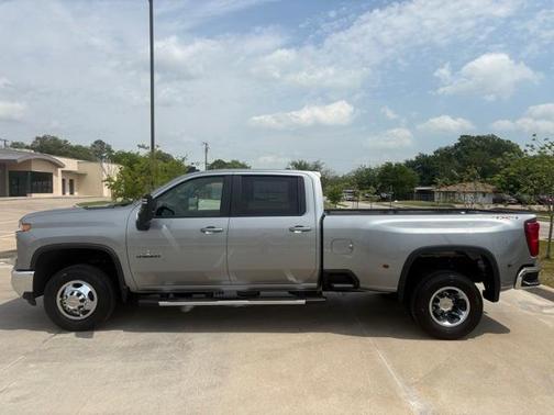 2025 Chevrolet Silverado 3500 LT
