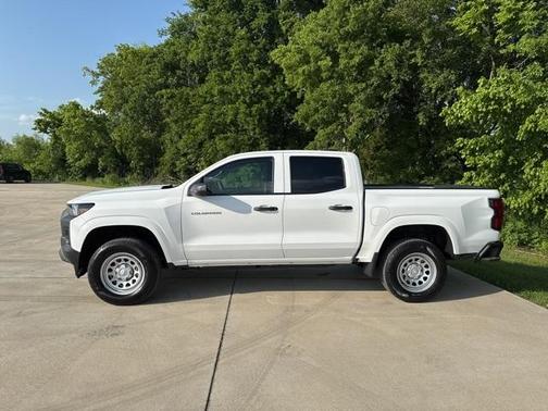 2025 Chevrolet Colorado WT