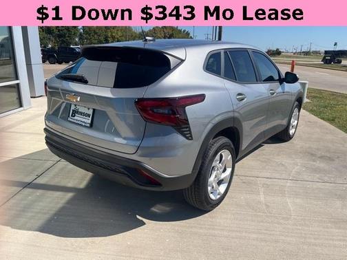 2025 Chevrolet Trax LS