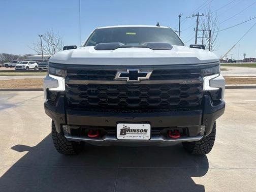 2025 Chevrolet Silverado 1500 ZR2