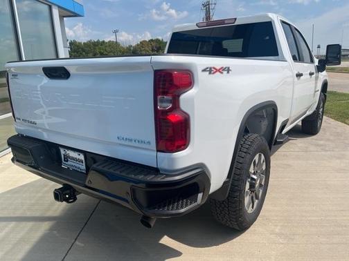 2026 Chevrolet Silverado 2500 Custom