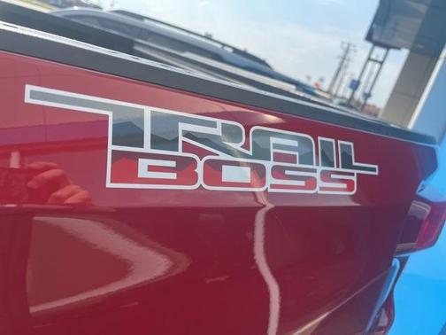 2024 Chevrolet Silverado 1500 LT Trail Boss