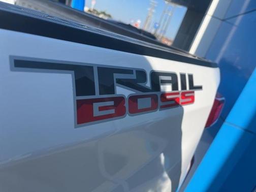 2023 Chevrolet Silverado 1500 LT Trail Boss