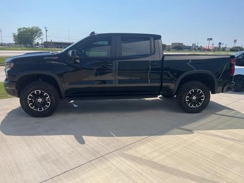 2025 Chevrolet Silverado 1500 ZR2