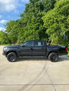 2023 Toyota Tacoma SR