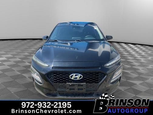 Ultra Black 2020 Hyundai KONA SE