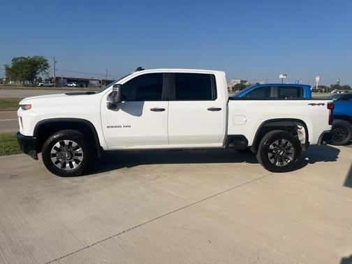 2022 Chevrolet Silverado 2500 Custom