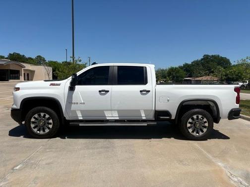 2025 Chevrolet Silverado 2500 Custom