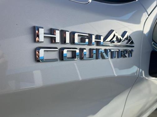 2022 Chevrolet Silverado 1500 Limited High Country
