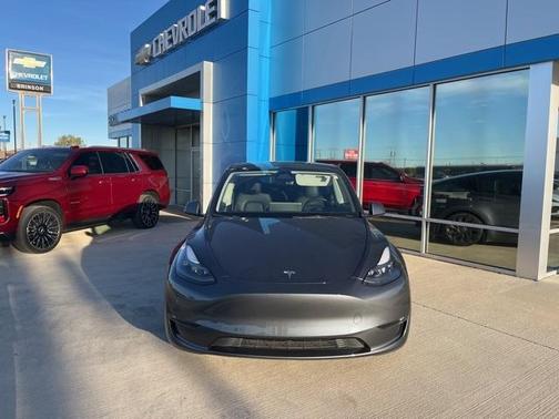 2023 Tesla Model Y Performance