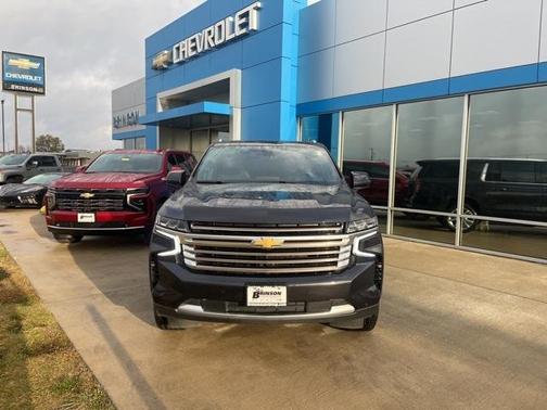 2022 Chevrolet Suburban High Country