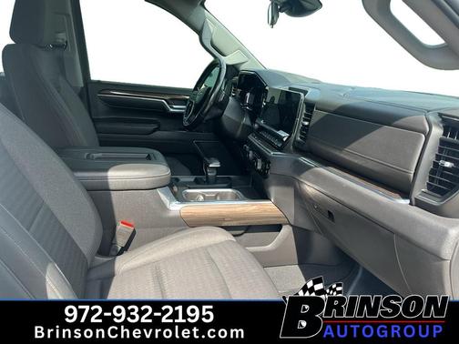 Summit White 2022 Chevrolet Silverado 1500 LT