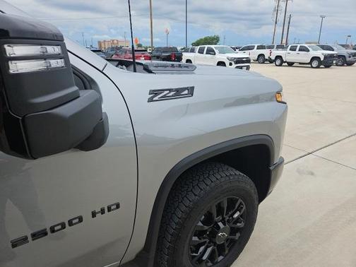2025 Chevrolet Silverado 2500 LT