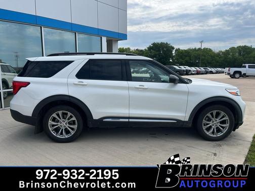 Star White 2020 Ford Explorer XLT