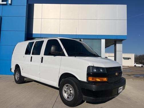 2024 Chevrolet Express 2500 Work Van