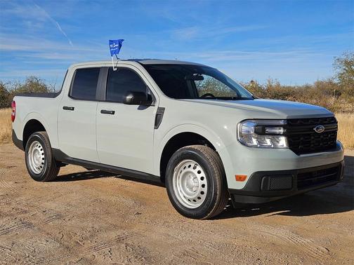 2024 Ford Maverick XL