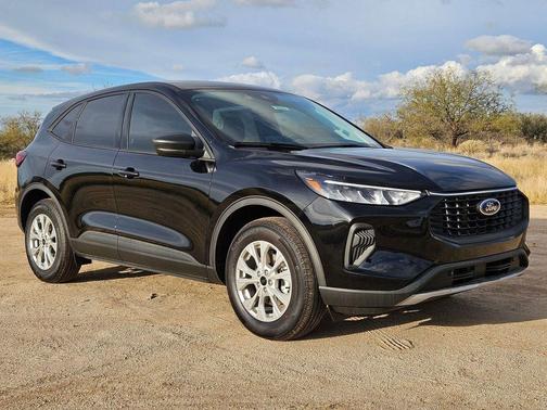 AGATE BLACK METALLIC 2026 Ford Escape Active